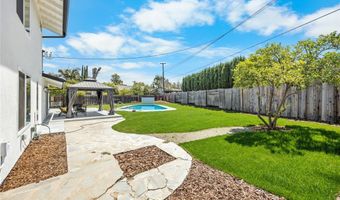 4858 E Mckay Cir, Anaheim, CA 92807