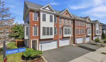21824 LADYSLIPPER Sq, Ashburn, VA 20147
