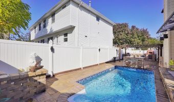 10 Clearmont Ave, Staten Island, NY 10309