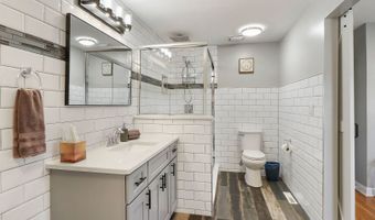 26048 W Forest Ave, Antioch, IL 60002