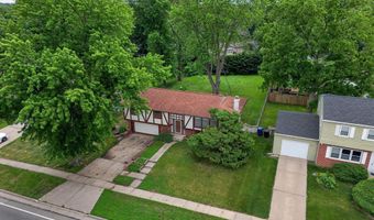 1814 Duff Ave, Ames, IA 50010