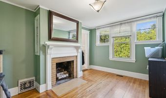 16 Murray St, Augusta, ME 04330