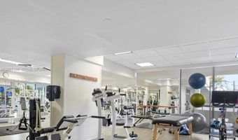 19707 Turnberry Way 23J, Aventura, FL 33180