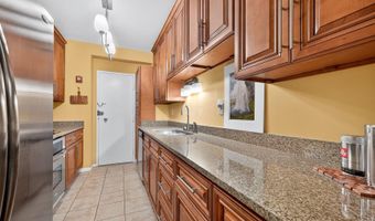 3900 WATSON Pl NW B-1G, Washington, DC 20016
