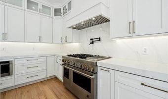 4132 Haverhill, Atlanta, GA 30342