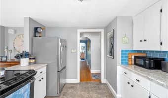 1812 Old Louisquisset Pike, Lincoln, RI 02865