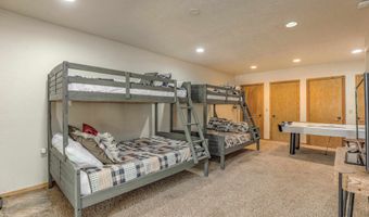60 Taos Dr, Angel Fire, NM 87710