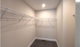 44 Edgewater Dr, Brentwood, NH 03833