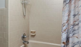 208 Beck St, Atmore, AL 36502