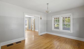 301 Elm St, Bennington, VT 05201