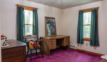 212 ABSALONA HILL Rd, Glocester, RI 02814