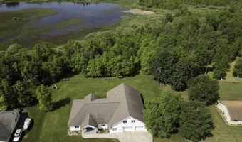 20 Mulberry Ln, Babbitt, MN 55731