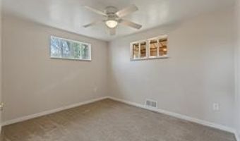 1935 Parkview Pl, Aliquippa, PA 15001