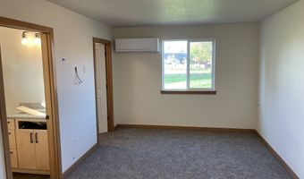 300 N JELLISON St, Amity, OR 97101