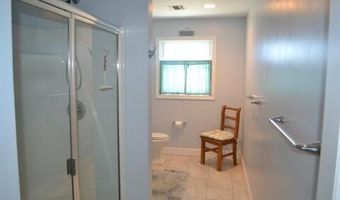 2 Bridge Ave, Bay Head, NJ 08742