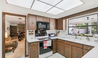 225 LAKE DESTINY Trl, Altamonte Springs, FL 32714
