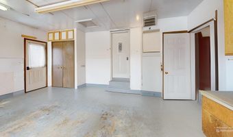 918 S 1st St, Albion, NE 68620