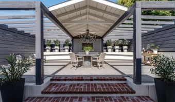 221 Highland Dr, Aptos, CA 95003