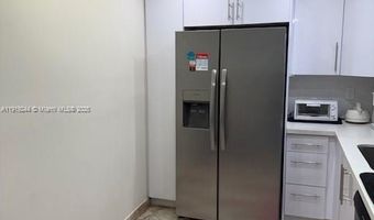 3701 N Country Club Dr 706, Aventura, FL 33180