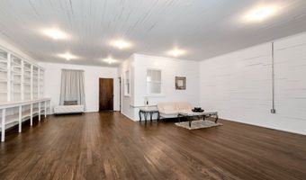 723 GAINESVILLE Hwy, Alto, GA 30510