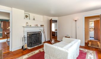 678 N Main, Attleboro, MA 02703