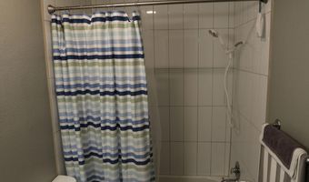 910 MOUNTAIN VIEW Dr, Aztec, NM 87410