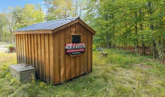 332 Hammondtown Rd, Amsterdam, NY 12010