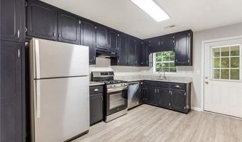 6290 Love St B, Austell, GA 30168
