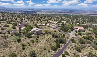 15 La Cueva Trl NE, Albuquerque, NM 87122