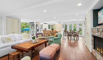 561 Middlesex Rd, Darien, CT 06820