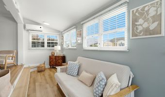 61 Archer Ave S, Bayville, NJ 08721