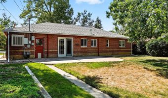 1060 Ursula St, Aurora, CO 80011