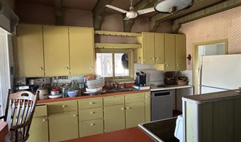20801 S Peace Rd, Arlington, KS 67514