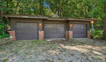 2410 State Ave, Ames, IA 50014