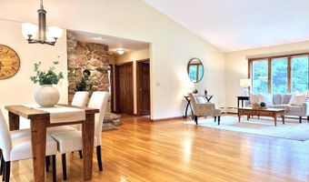 1 Old Milford Rd, Amherst, NH 03031