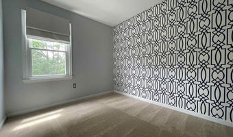 3834 13TH St N, Arlington, VA 22201