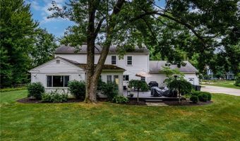 390 Willard Rd, Aurora, OH 44202