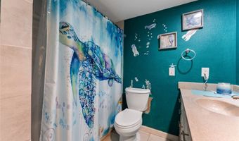 2 Blenheim Ln, Bella Vista, AR 72715