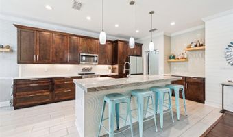 112 SLIPPER KEY Rd, Apollo Beach, FL 33572