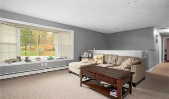 11 Secluded Ct, Cumberland, RI 02864