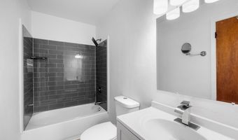 4413 E 7TH St, Cheyenne, WY 82001