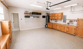 1 Nesting Ln, Bluffton, SC 29909