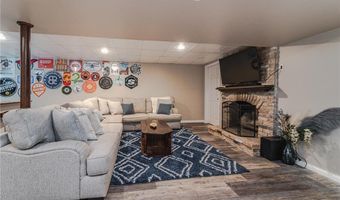 112 Sabra Ct, Apple Valley, MN 55124