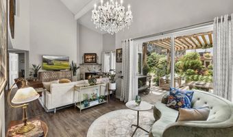 2708 Grove Ave, Carlsbad, CA 92008