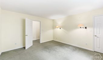 372 Woodhaven Dr, Athens, GA 30606