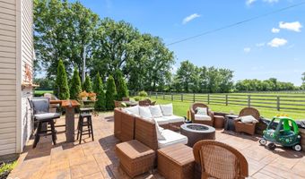 5479 S 200 E, Anderson, IN 46017