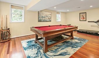3801 WASHINGTON WOODS Dr, Alexandria, VA 22309