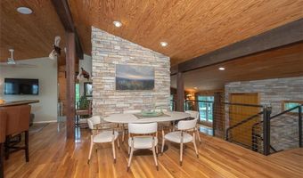 364 E 1600 Rd, Baldwin City, KS 66006