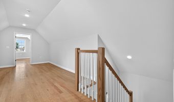 204 KENNEDY Blvd 2, Bayonne, NJ 07002