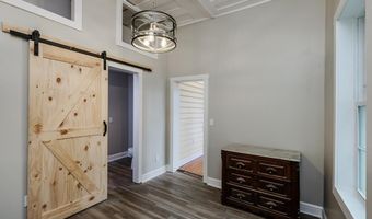 100 Church St, Abbeville, SC 29620